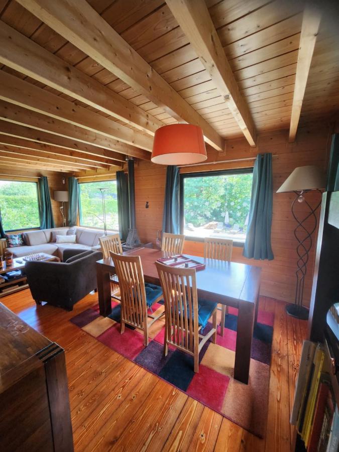 Le Chalet Du Cerf - Chambre D'Hote Somme-Leuze Kültér fotó